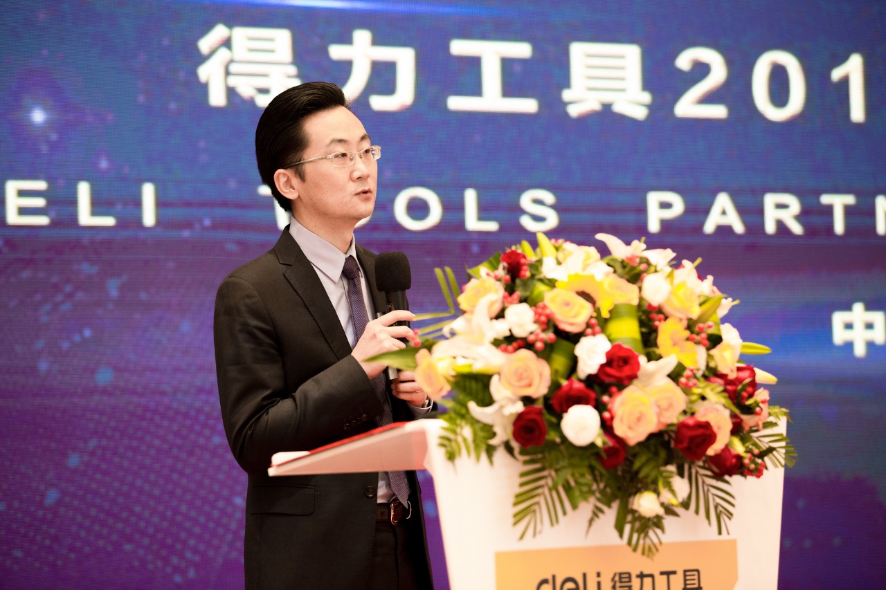 1574044796433470NUYd.jpg 3.jpg