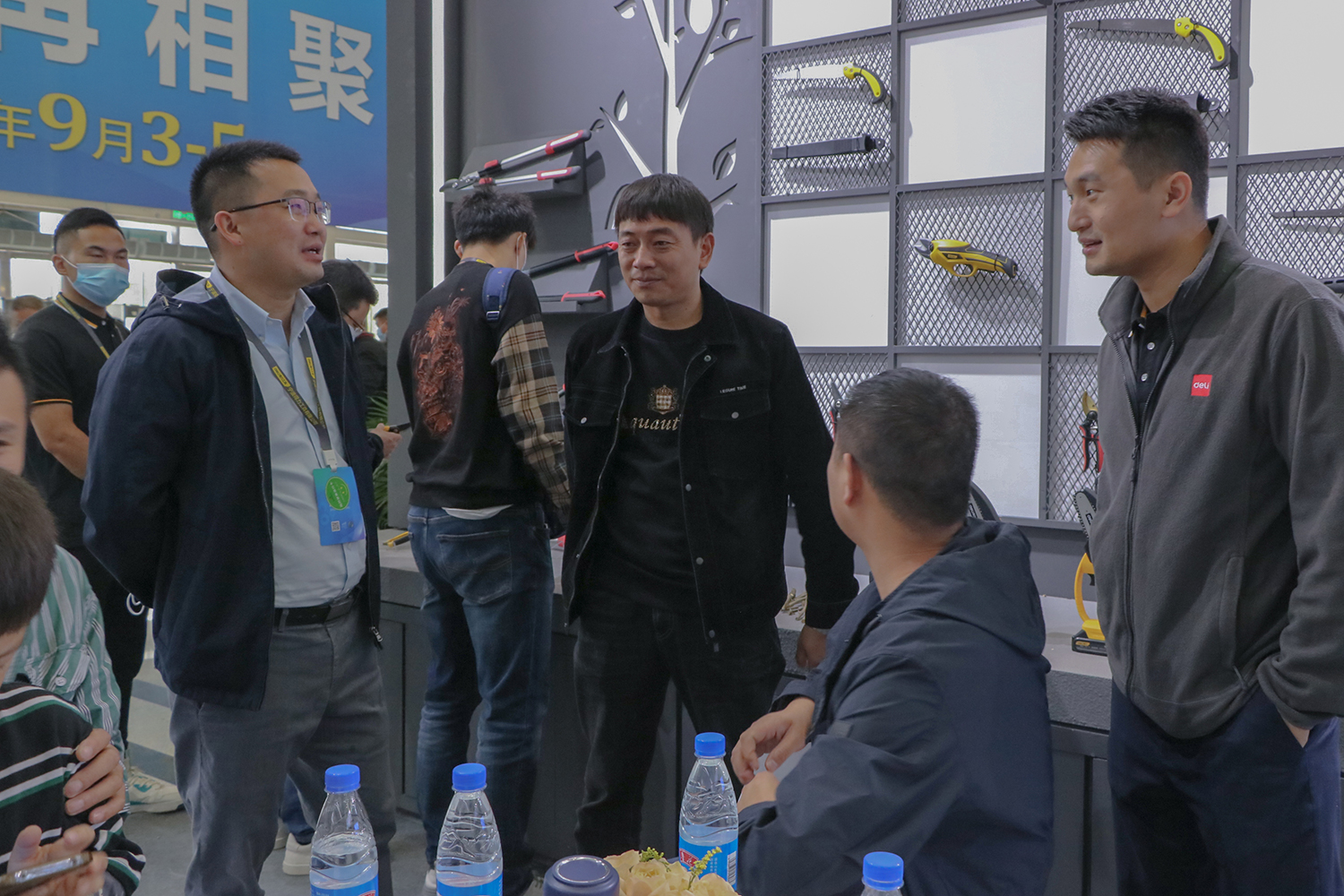 1634175762645810U9Y1.jpg 11.jpg