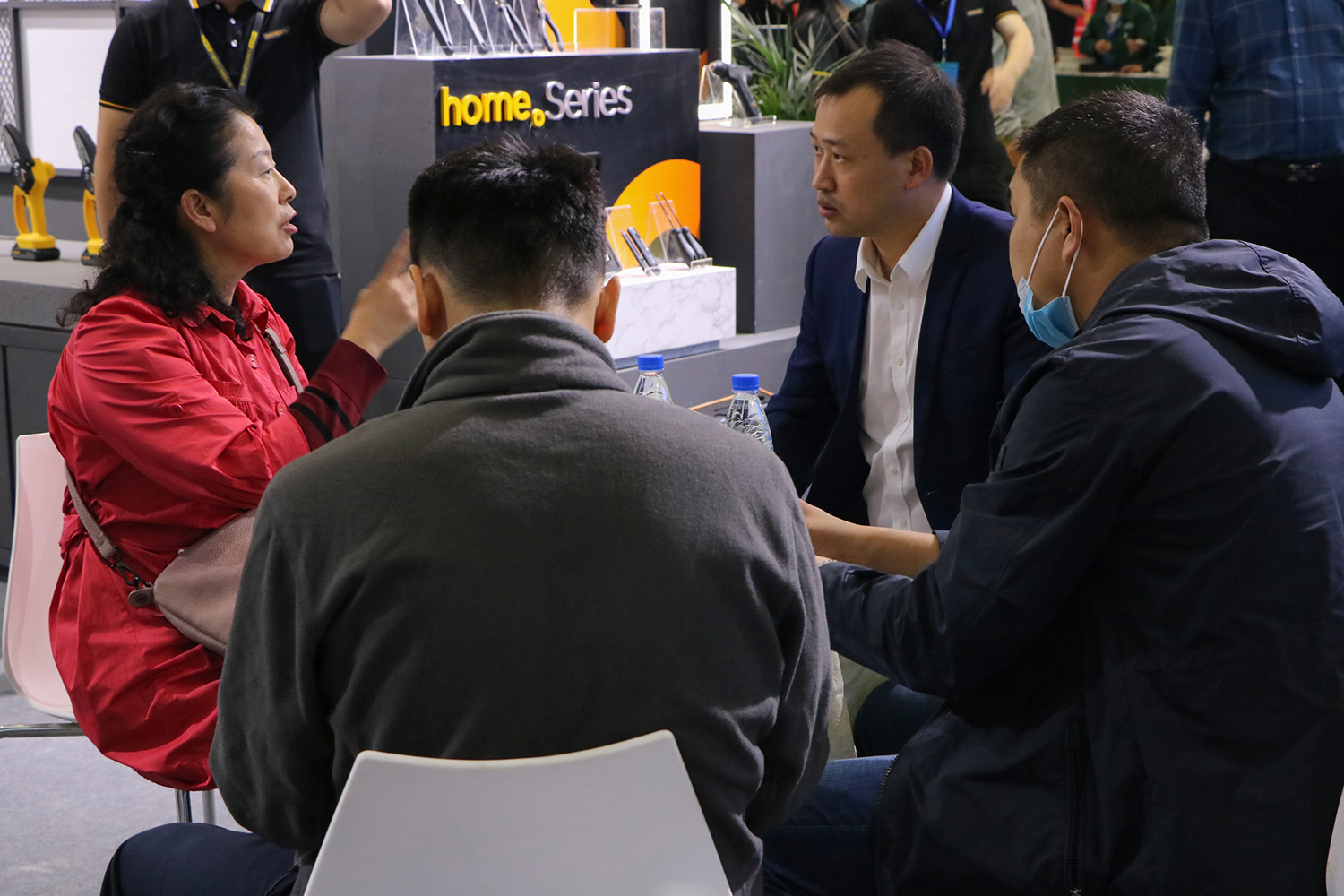 16341758923440659jbc.jpg 12.jpg