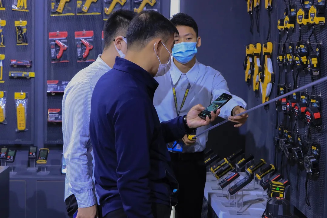 1635385258575761n9MT.jpg 15.jpg