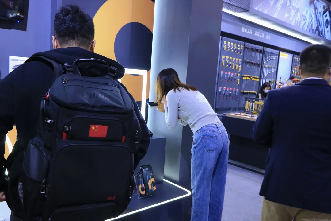 1635385430126464EcKz.jpg 20.jpg